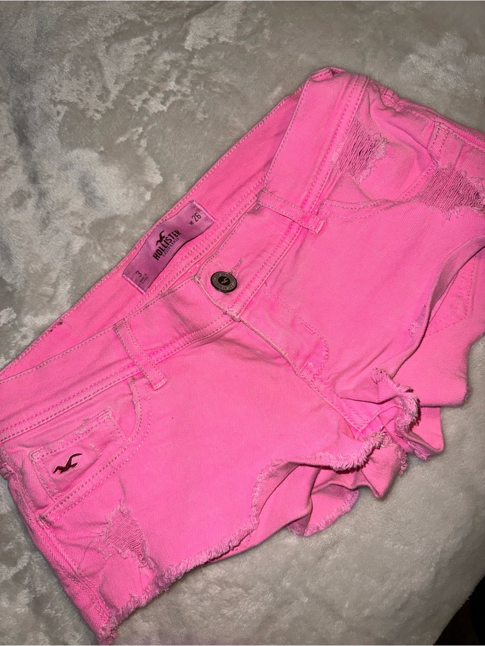 🩷Hollister~Neon Pink Distressed Denim Shortie Shorts!